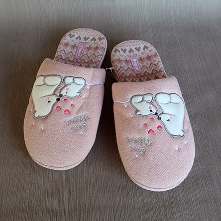 Chinelo-Quarto-Senhora-em-Rosa