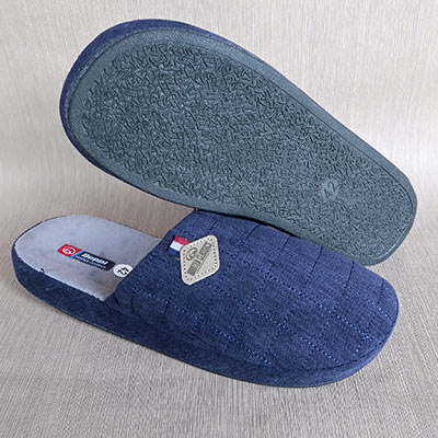 Chinelo-de-Quarto-para-Homem-com-Sola-em-Borracha