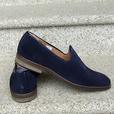 Sapato-clássico-homem-azul