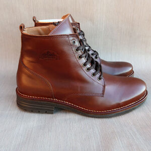 Bota-Homem-com-Atacadores-e-Fecho