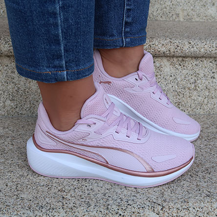 Zapatillas-Puma-rosa-mujer