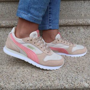 Zapatillas-Puma-mujer-en-beige-con-rosa