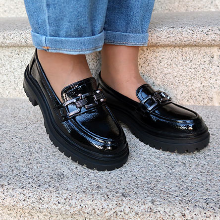 Sapato-Loafer-Feminino-em-Preto