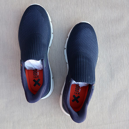 Zapatillas deportivas azules sin cordones para hombre