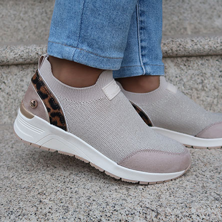 Zapatillas sin cordones para mujer