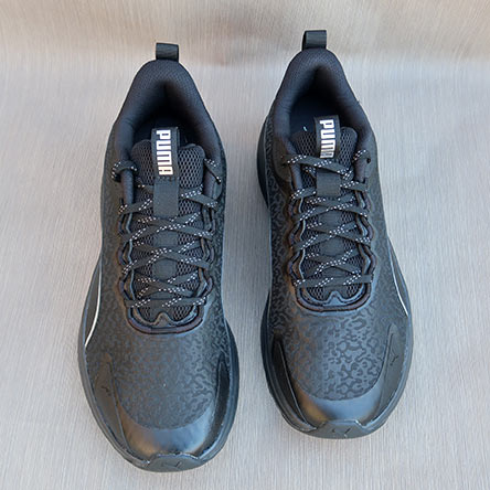 Sapatilha-Puma-com-Tecnologia-Repelente-de-Água