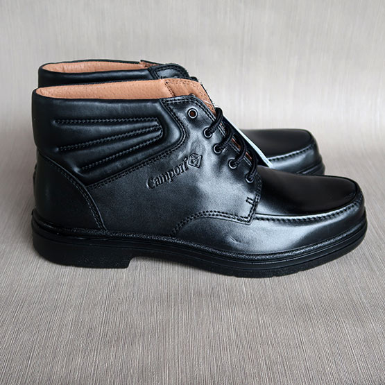 Bota-Camport-Homem-em-Preto Bota-Camport-Homem-em-Preto
