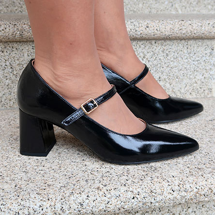 Sapato-de-Salto-Médio-em-Verniz-Preto Sapato-de-Salto-Médio-em-Verniz-Preto